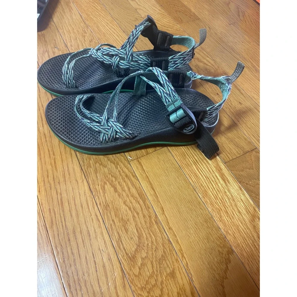 Chaco ecotread sandals
